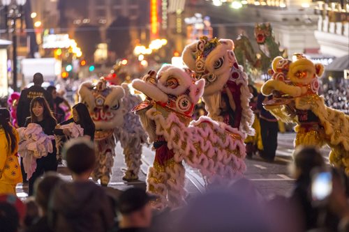 Chinese-New-Year_parade.jpg
